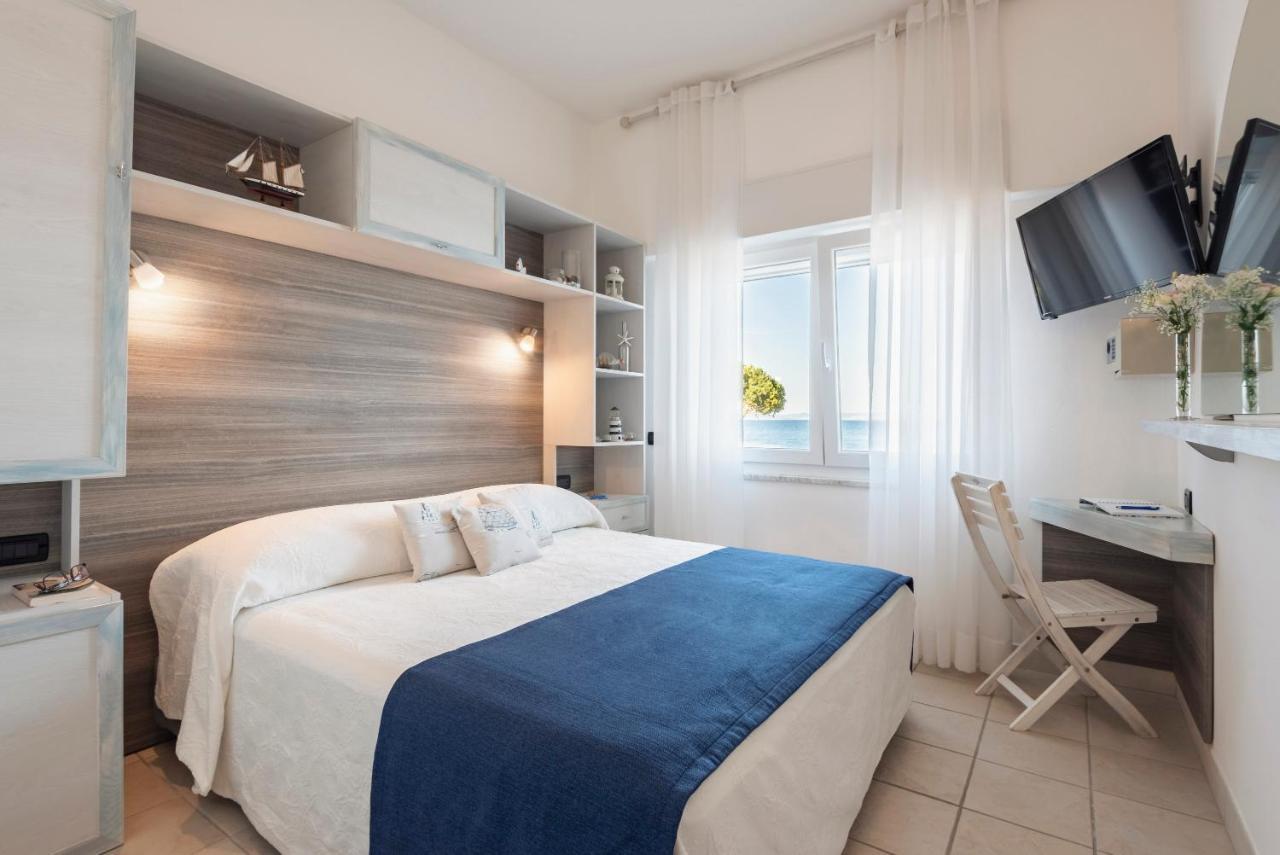 Hotel La Caletta Porto Santo Stefano  Εξωτερικό φωτογραφία
